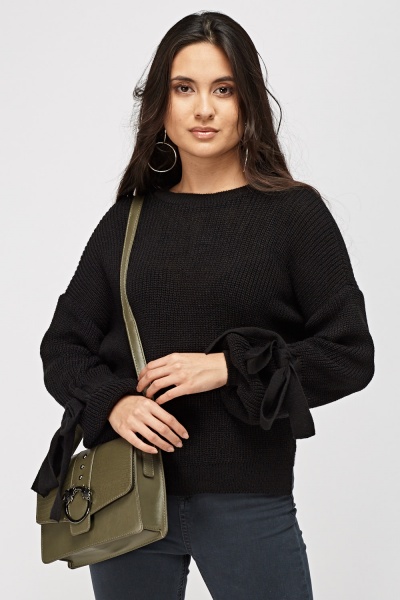 detailed-sleeve-knitted-jumper-black-74520-5